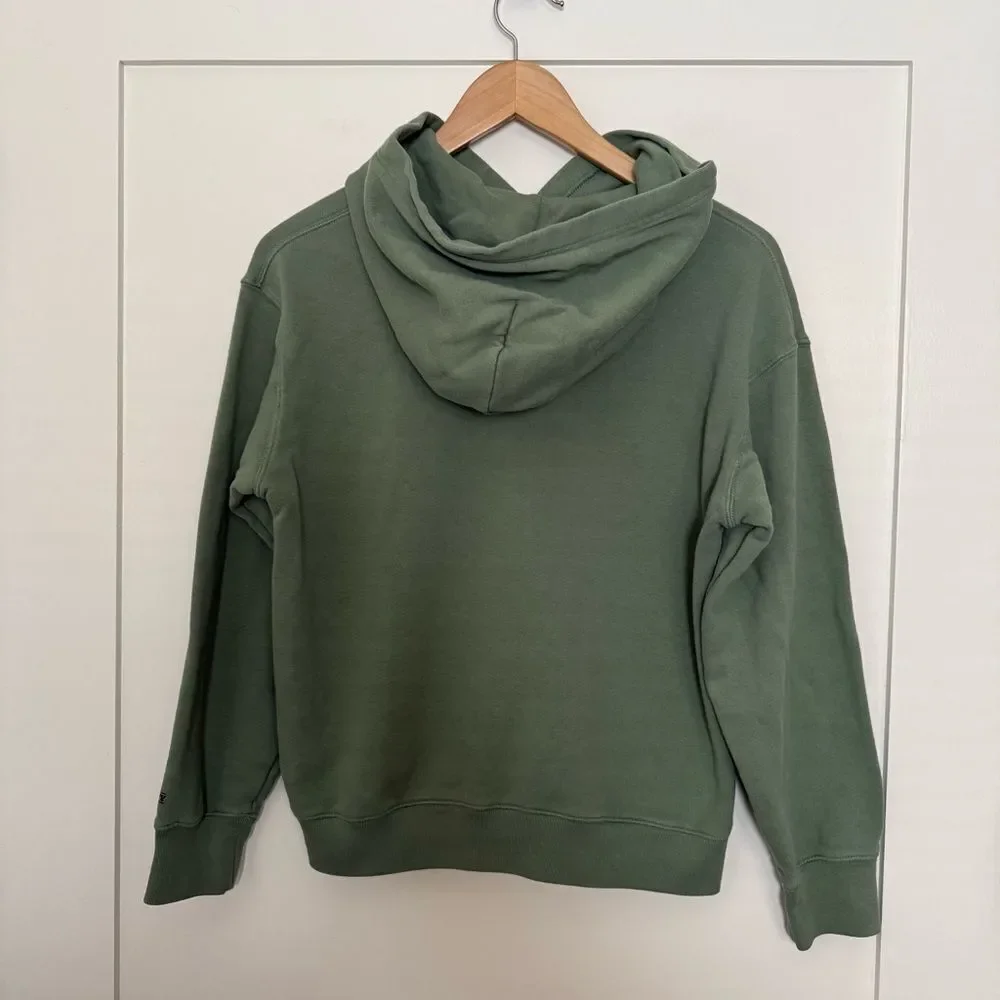UT Uniqlo Sweatshirt Hoodie Youth Kids Unisex Sz 13 Green Peanuts Snoopy